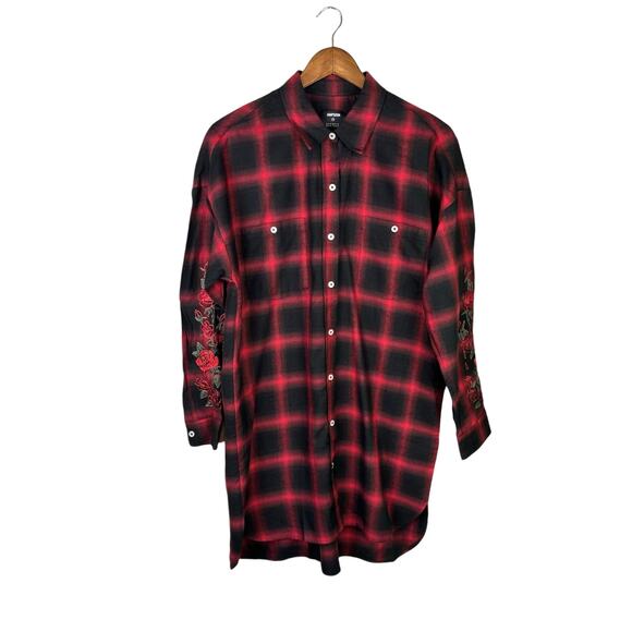 Adaptation NWT Barneys New York Red Black Plaid Flannel Rose Embroidered Dress - Picture 9 of 13